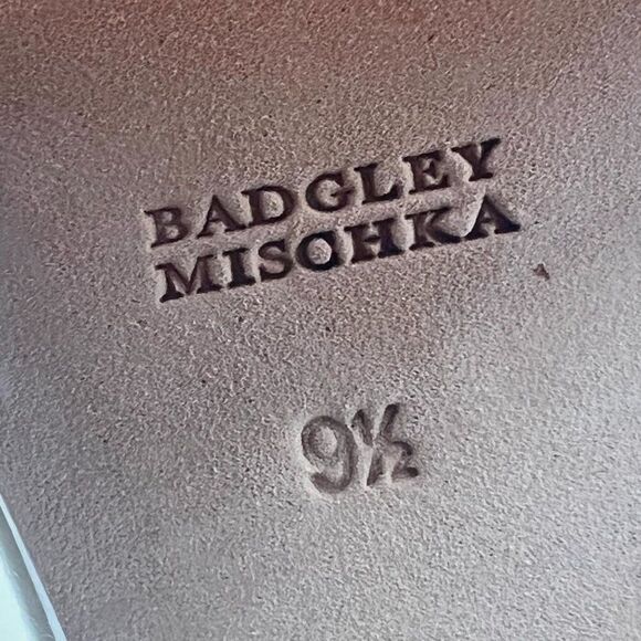 Badgley Mischka Size 9.5 Ivory Satin Jeweled Wedges Dress‎ Sandals Heels Shoes - Picture 13 of 14